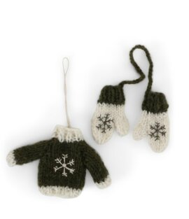 Day and Age Knitted Sweater & Gloves - Green